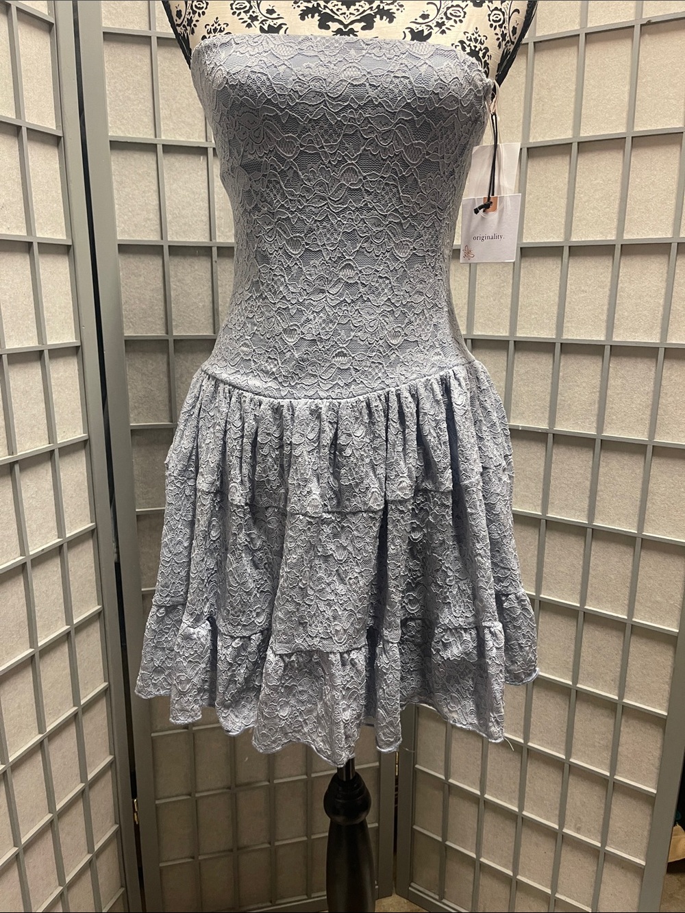 Strapless Light Gray Lace Ruffled Dress